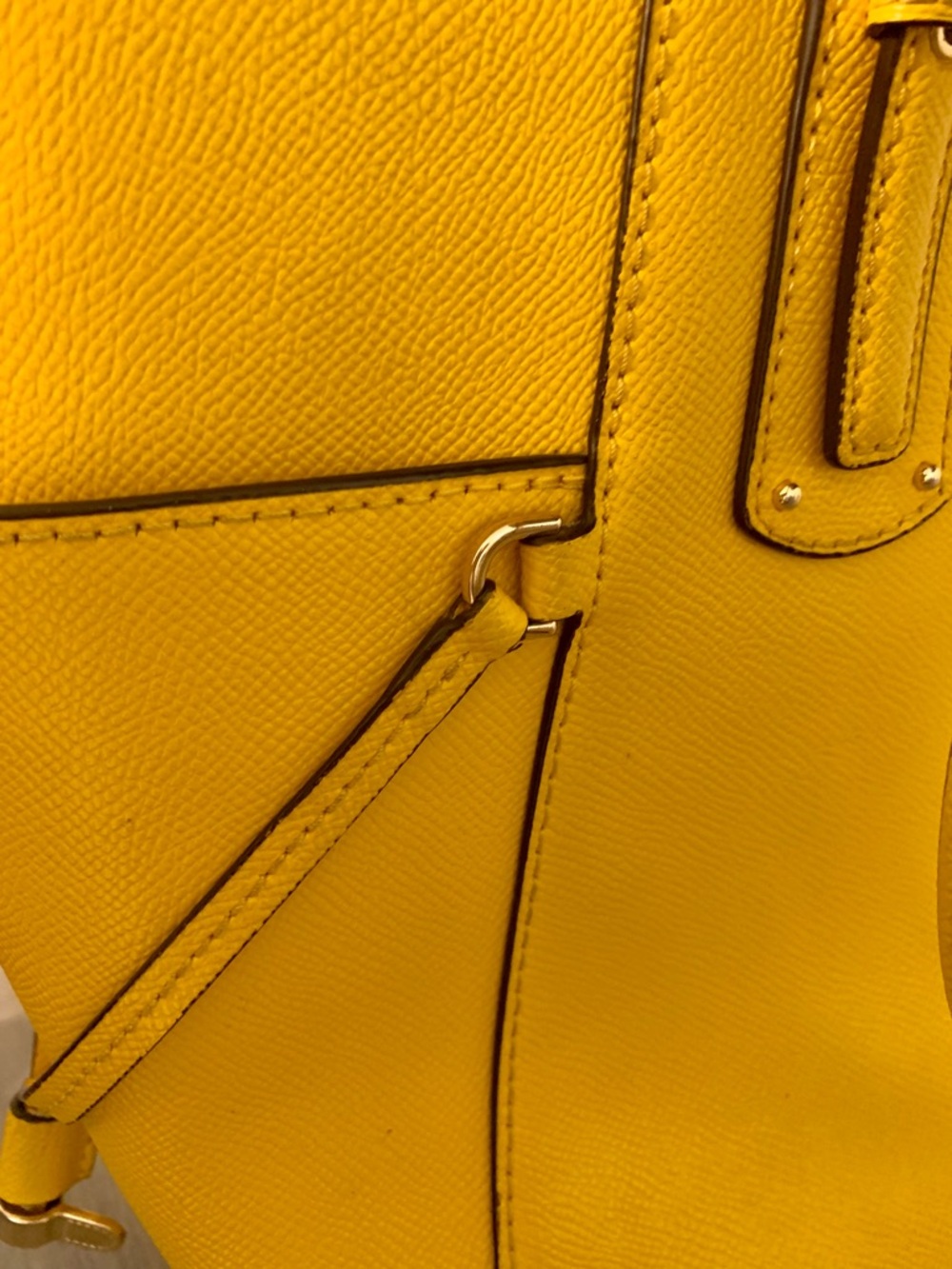 Michael Kors bag Yellow Saffiano Tote should bag large purse designer handbag - Picture 16 of 17